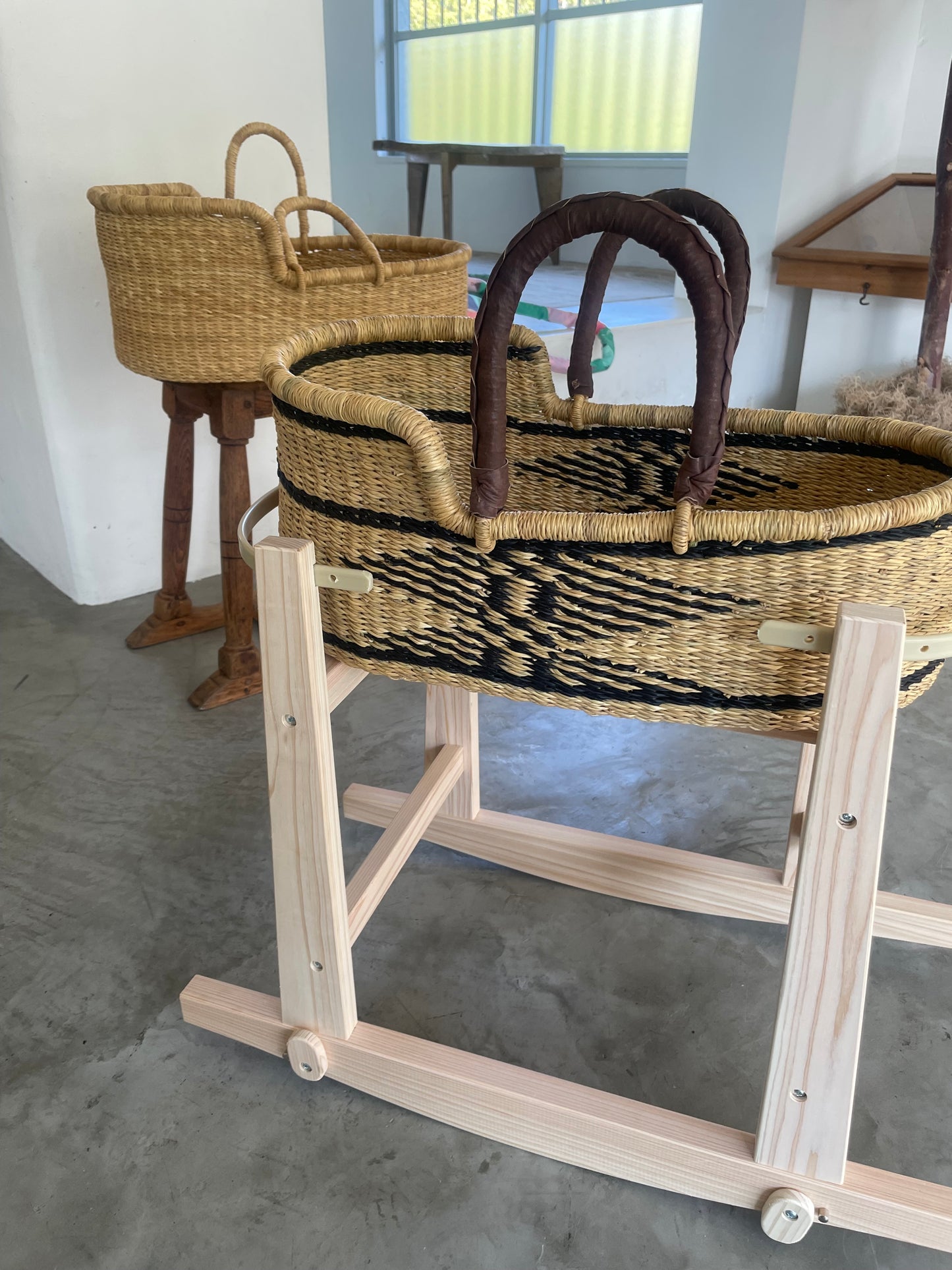 doll bed /Boho