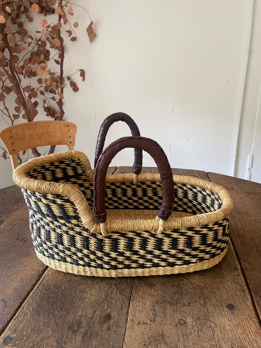 doll bed ／モザイク