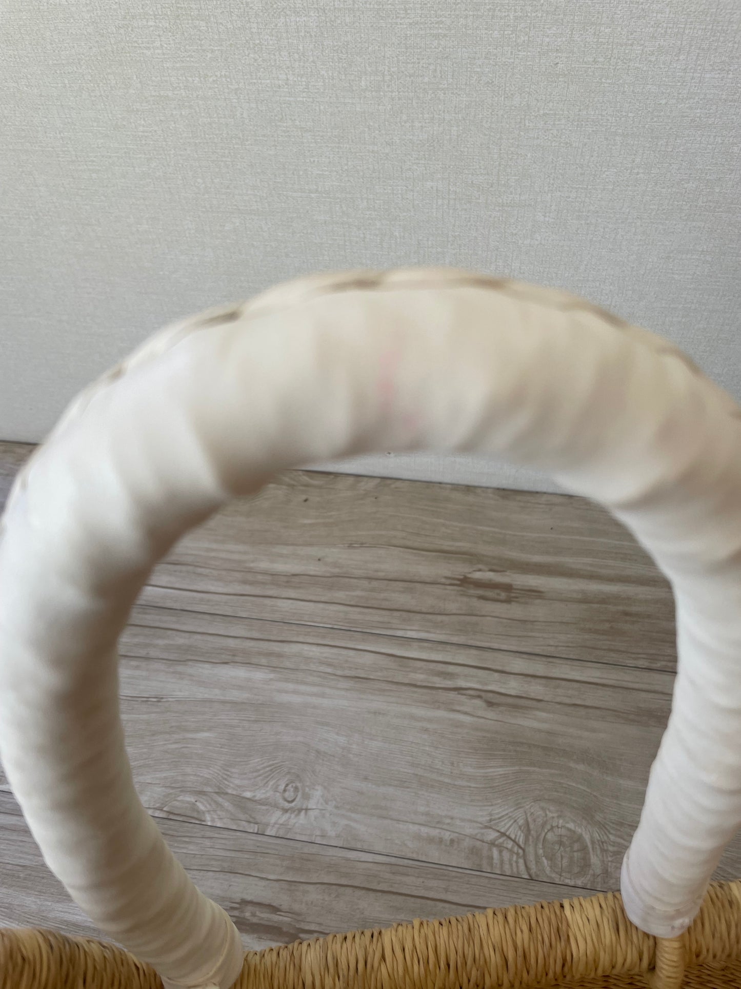 透かし編みレザーホワイト/ナチュラルクーファン